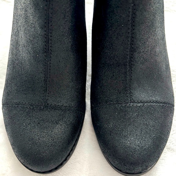 TOMS Everly Black Metallic Leather Cutout Heeled Ankle Bootie--NWT--6 - Picture 6 of 16